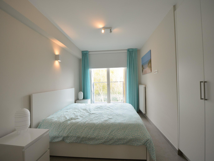 Bedroom 2, Apartment in Oostduinkerke near the Beach, West-Vlaanderen