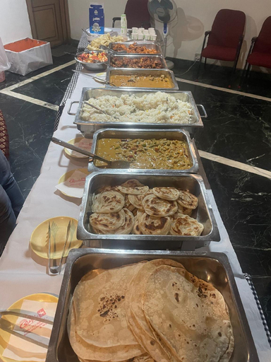 Food & Drinks