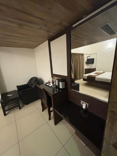 Others 4, WESTLAND HOTEL, Erode