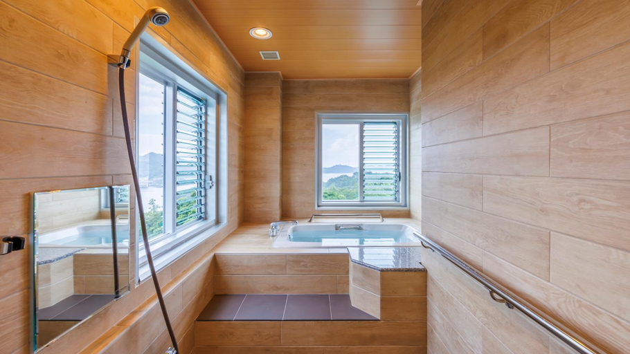 Bathroom 5, Todaya, Toba