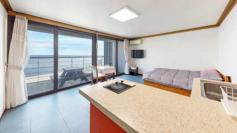 Bedroom 2, Youngduk Cube Pension, Yeongdeok