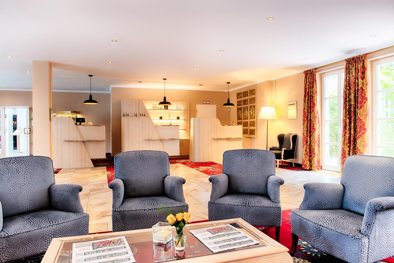 Public Area, ACHAT Hotel SchreiberHof Aschheim, München