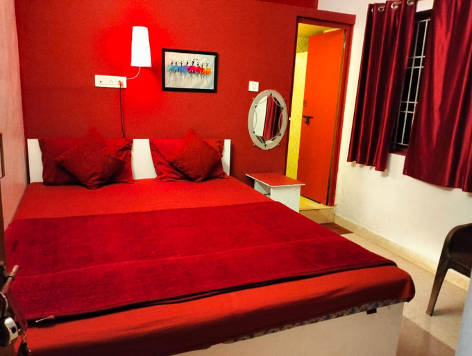 Bedroom 4, Greenland AC Rooms, Uttara Kannada