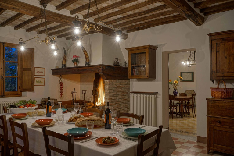Food & Drinks, Borgo La Pievina - Pool Villa, Siena