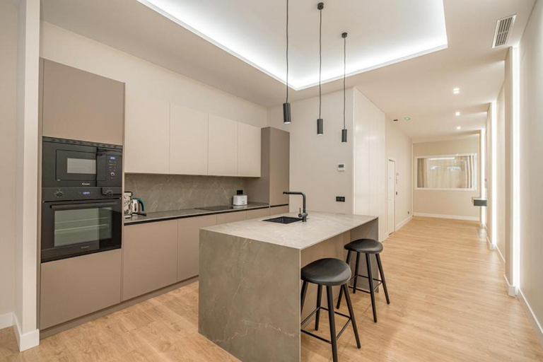 Others 2, Centro XXI calle Principe 3BR 3BH, Madrid
