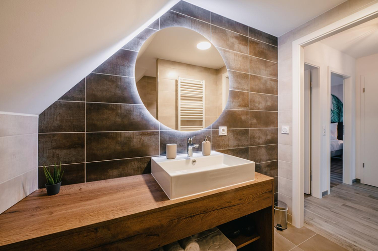 Bathroom 3, Résidence Les Charmes, Bas-Rhin
