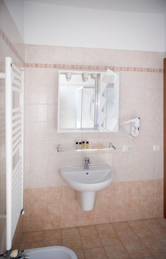 Bathroom 2, Laguna Venice Apartment, Venezia