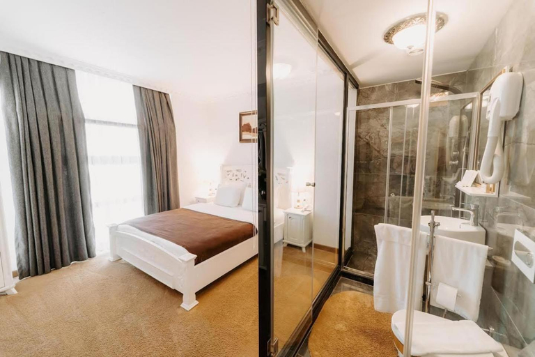 Bedroom 2, Golden Hotel, Priština
