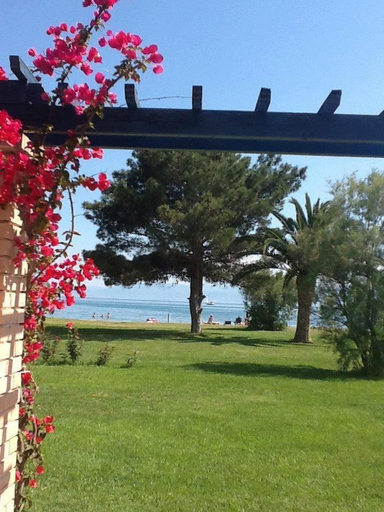 Others 5, Nafsika Beach Delphi-Itea, Central Greece