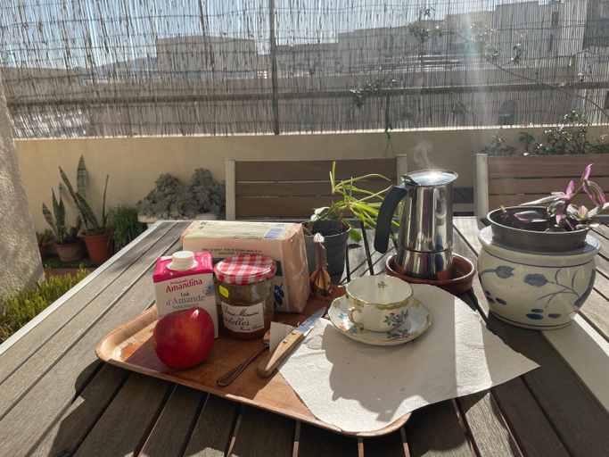 Food & Drinks, A l'air libre, perche au calme et au soleil, Bouches-du-Rhône
