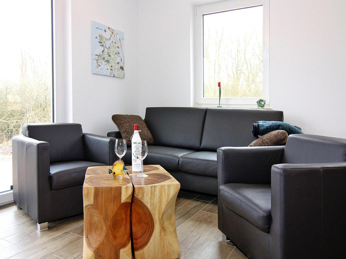 Others 5, Haus in Vieregge am Breetzer Bodden, Vorpommern-Rügen