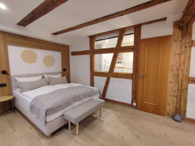 Bedroom 4, Boutique-Hotel Krone, Emmendingen
