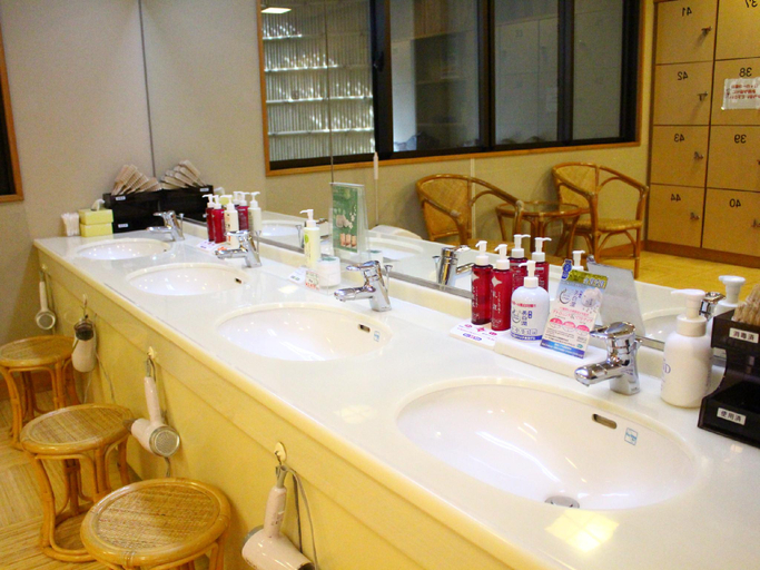Bathroom, Kirari-Ryujin, Kyōtanabe