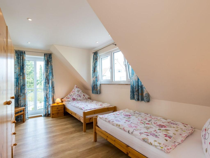 Bedroom 2, Oak Modern retreat in Uberlingen, Bodenseekreis