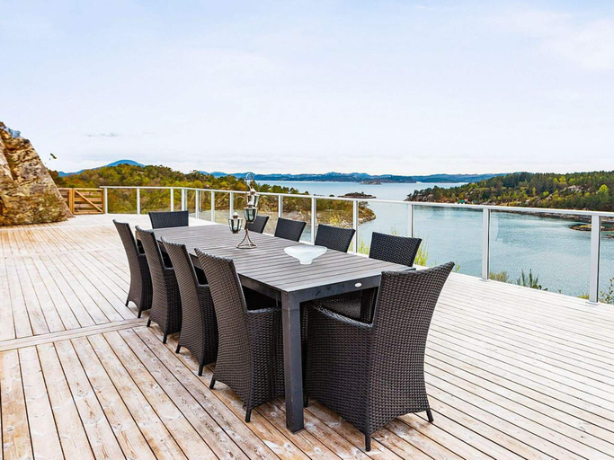 Food & Drinks 4, person holiday home in Fitjar, Fitjar