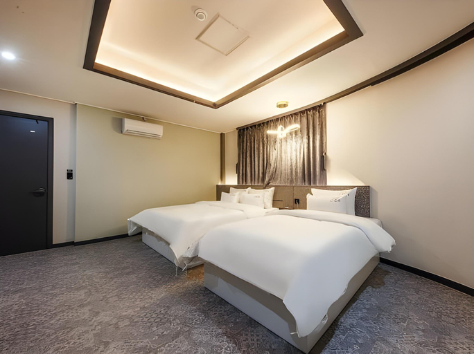 Bedroom 3, Cheongju Hotel Leon, Cheongju