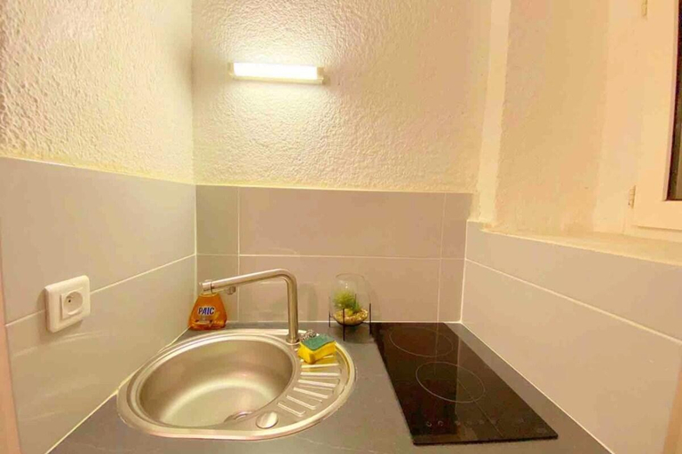 Bathroom 3, Cocon à Deux Pas des Arènes - Charme & Confort, Gard