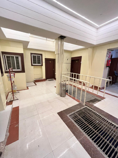 Others 5, Luxmi Hotel, Kaushambi