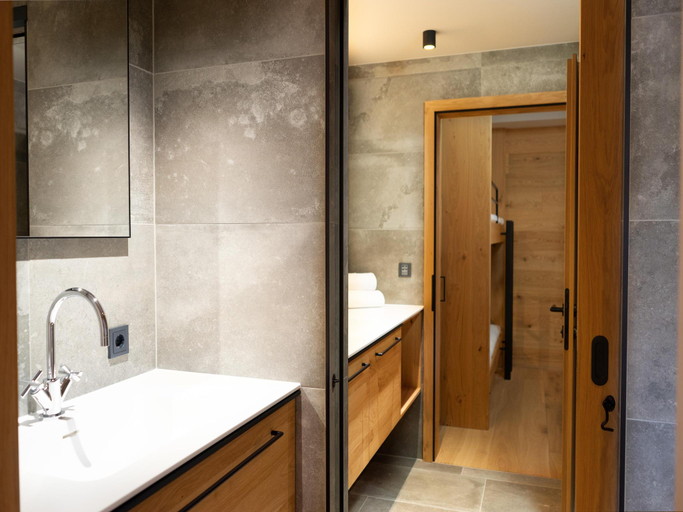 Bathroom 3, Apartment in Schrocken near Ski Arlberg, Bregenz