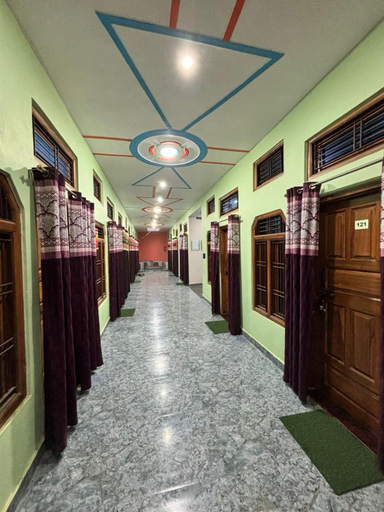 Others 5, Chandrika palace 500 meter from ayodhya railway and ram mandir, Faizabad