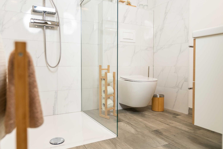 Bathroom 4, Apartment & Studio Maria with Free Parking, Bohinj