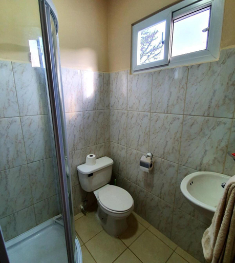 Bathroom 3, Como el Calor de tu hogar, San Pedro Sula