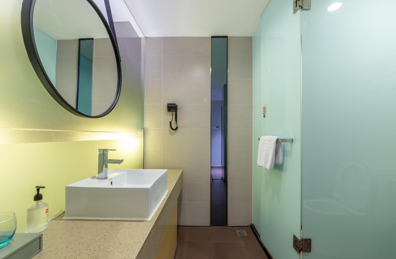 Bathroom 3, Ibis Yangzhou Wenchang Pavilion Hotel, Yangzhou
