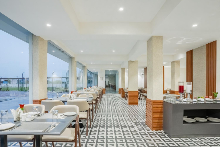 Food & Drinks 5, Pride Elite Wellness Resort Becharaji Near Becharaji Railway Station, Surendranagar