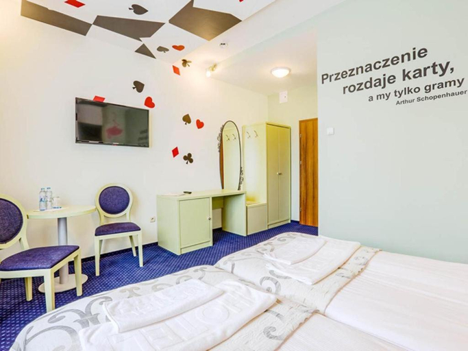 Bedroom 2, Hotel Magiczny Zakatek, Strzelce