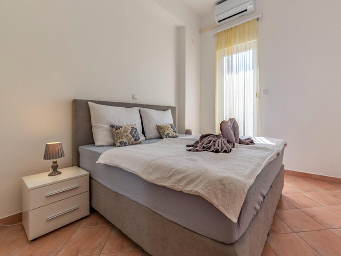 Bedroom 2, Banjole Apartment with Pool for 4, Medulin