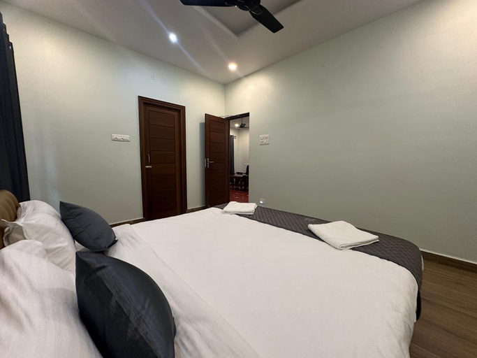 Bedroom, Serene Villa, Viluppuram