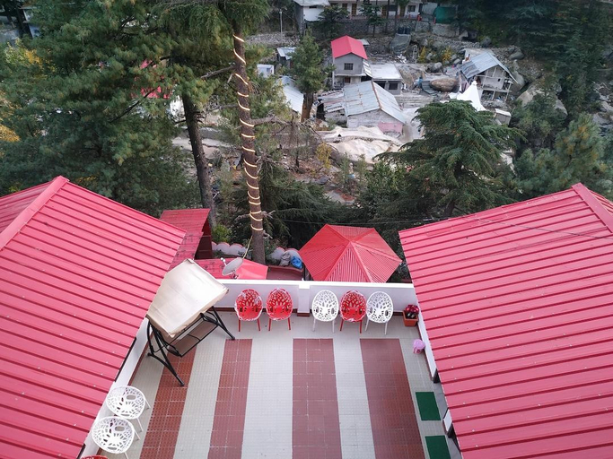 Others 3, Hotel Manisha, Uttarkashi