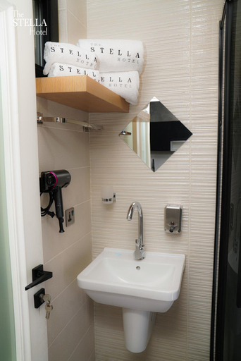 Bathroom 3, The Stella Hotel, Arbil