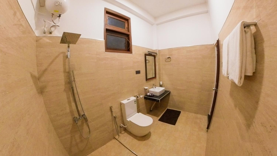 Bathroom 3, Amare Safari Resort Udawalawe, Embilipitiya
