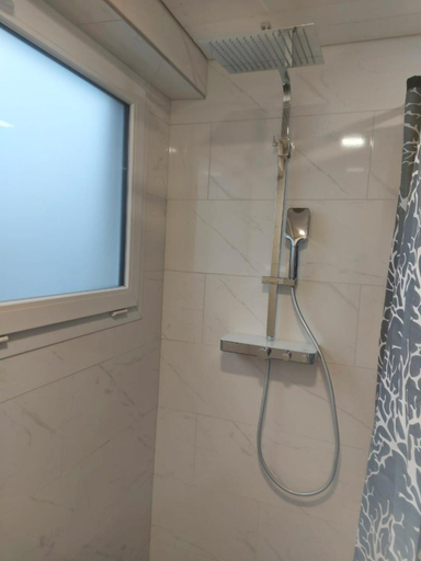 Bathroom 3, good bed wynau, Aarwangen