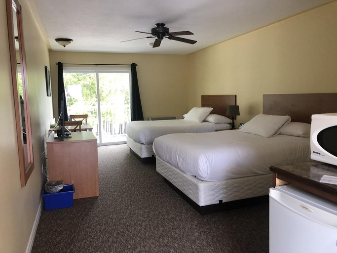 Bedroom 4, Escarpment Heights Motel, Bruce