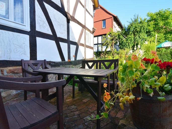 Others 5, Traditionelles Ferienhaus in Hessen mit Garten, Schwalm-Eder-Kreis