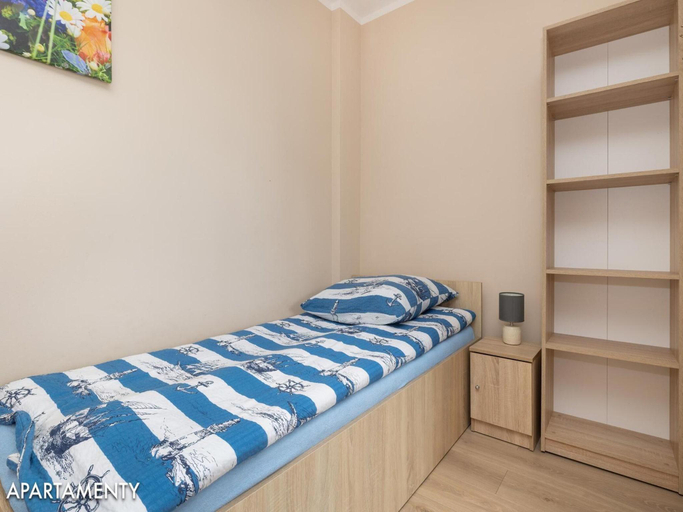 Bedroom 2, Comfortable 2-level apartments close to the beach, Gryfice