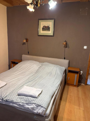 Bedroom 4, Lobarat Panzio, Hévíz/Keszthely