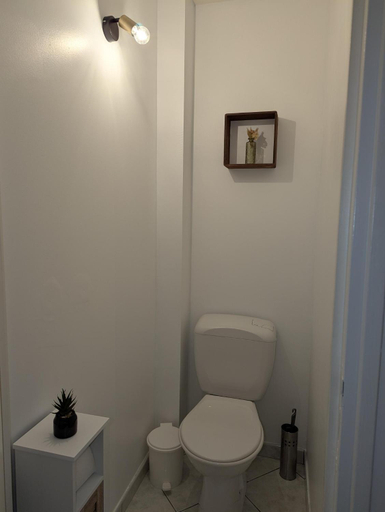 Bathroom 2, AU NID DOUILLET DE LA FERME CHAUVET, Sarthe