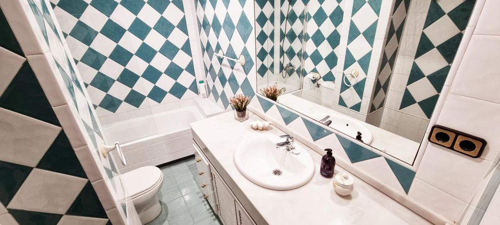 Bathroom 2, Vivienda con fines turisticos "Casa Paquita", Jaén