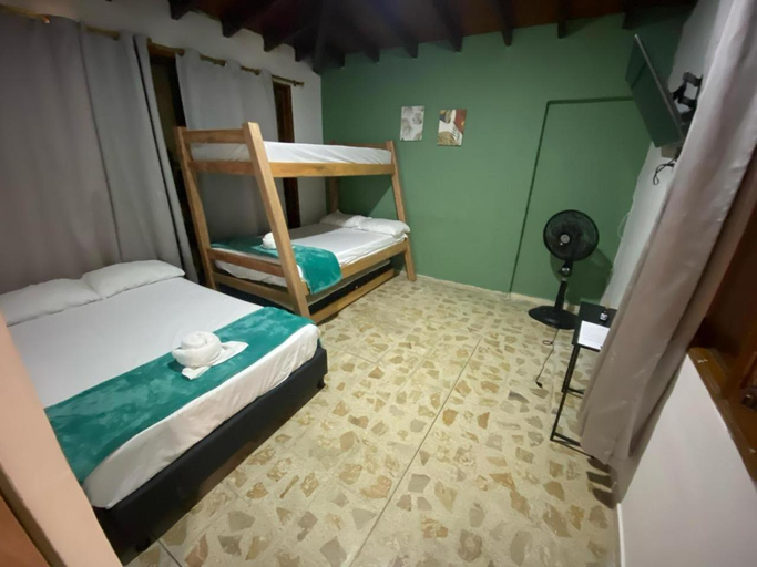 Bedroom 2, APARTAHOTEL ESTADIO GOLD, Medellín
