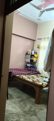 Bedroom 2, Daya Home Stay 1 km to Sangam Mahakumbh, Allahabad