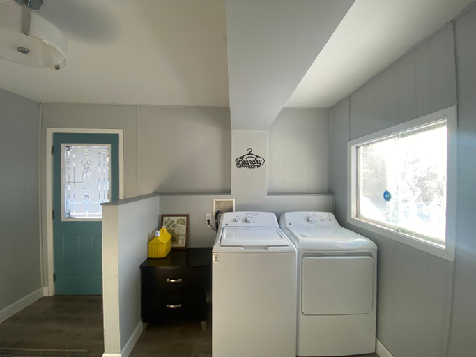 Others 2, Cozy Quincy by The Jordan Company, Algoma
