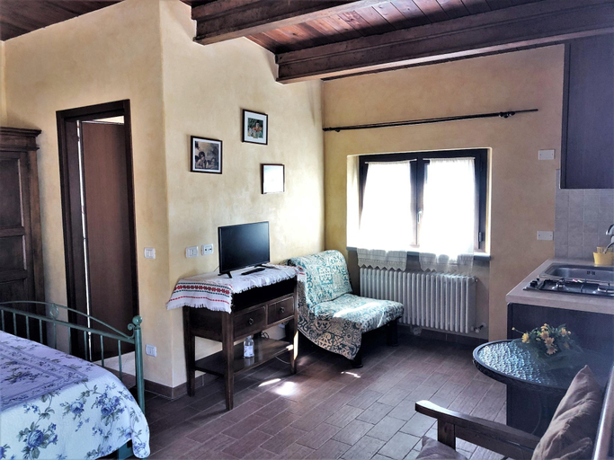 Bedroom 2, Farmhouse with Pool Spa, Pesaro E Urbino