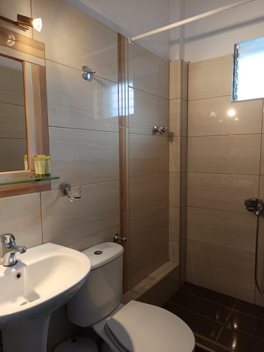 Bathroom 2, OLGA STUDIOS, Central Macedonia