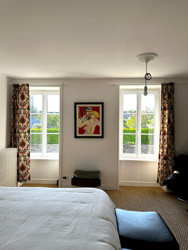 Bedroom 5, Chambre d'hotes de charme Partager Enregistrer, Manche