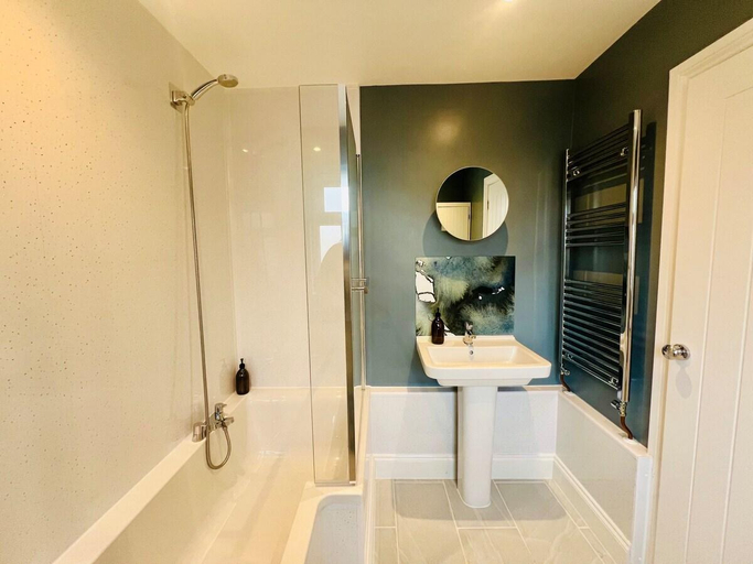 Bathroom 3, Leno Villa, Suffolk