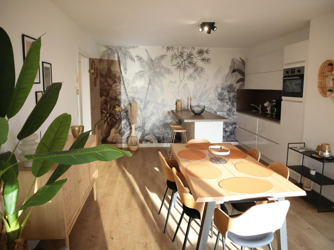 Food & Drinks, Apartment in Nieuwpoort near Beach  Marina, West-Vlaanderen