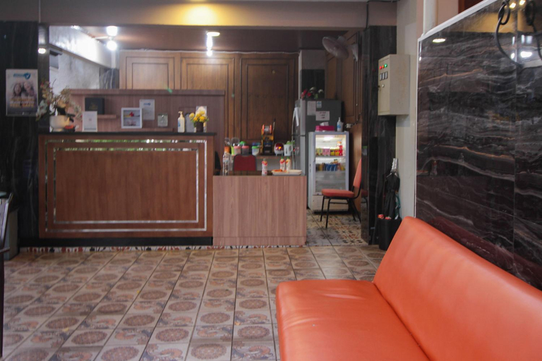 Public Area 3, Urbanview Alfiya Hotel Lampung by RedDoorz, Bandar Lampung